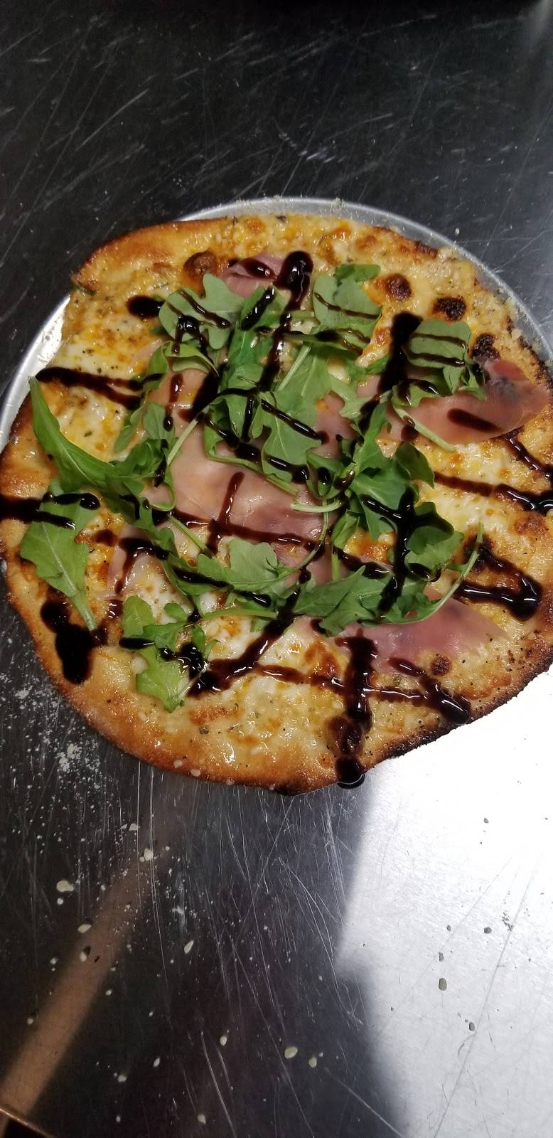 Albatross Public House and Pizzeria | restaurant | 8255 Clubhouse Way, Jonesboro, GA 30236, USA | 7704788606 OR +1 770-478-8606