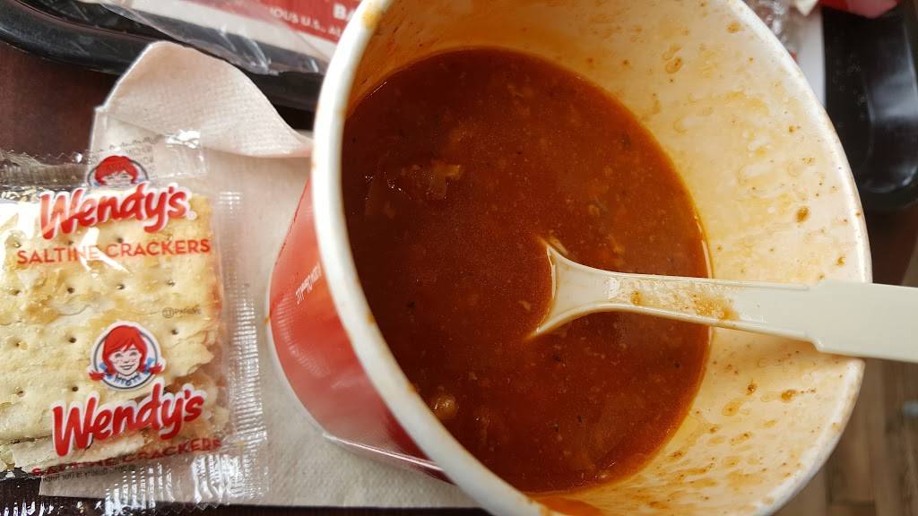 Wendys | restaurant | 7200 W 25th St, North Riverside, IL 60546, USA | 7084476614 OR +1 708-447-6614