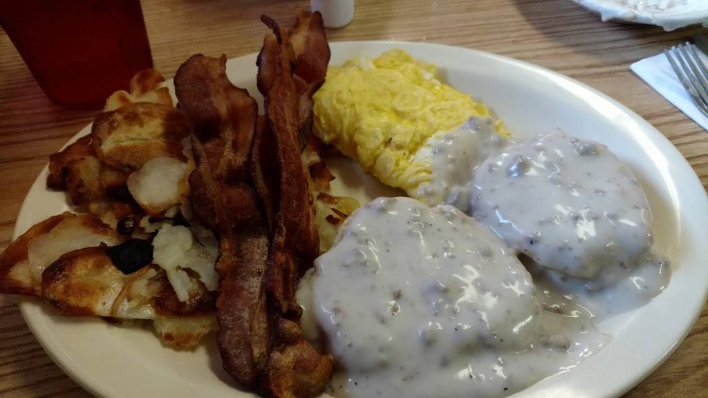 Bulldog Diner | restaurant | 30 Lowry Dr, West Milton, OH 45383, USA | 9376989495 OR +1 937-698-9495
