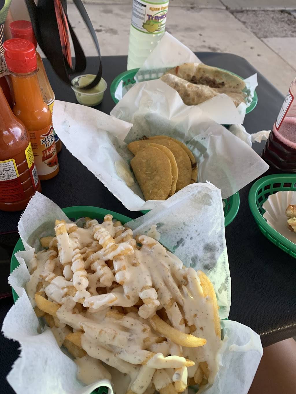 The Dogout Mexican Grill | restaurant | 6530 S Camino De Oeste, Tucson, AZ 85746, USA | 5202102071 OR +1 520-210-2071