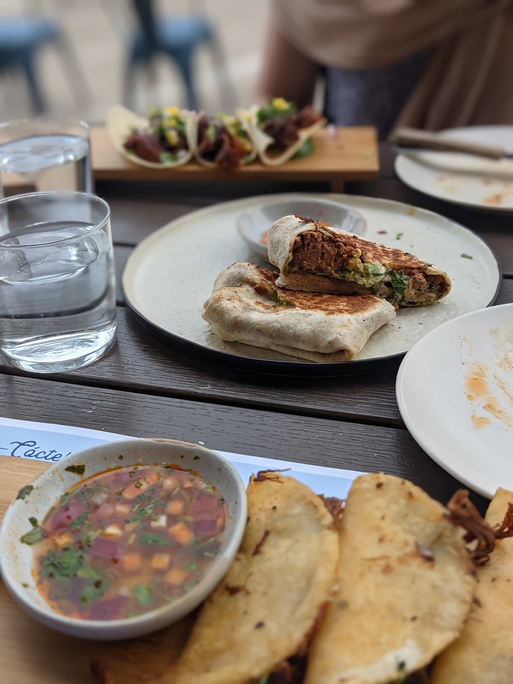 Bar Chido | restaurant | 1012 Curtiss St, Downers Grove, IL 60515, USA | 6303246596 OR +1 630-324-6596