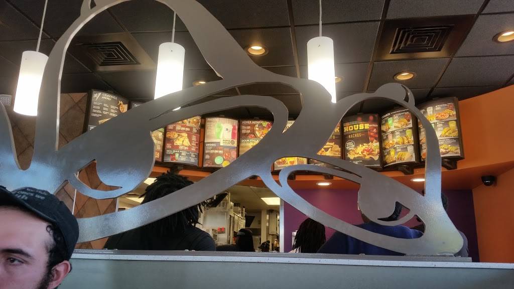 Taco Bell | meal takeaway | 3569 Democrat Rd, Memphis, TN 38118, USA | 9017954325 OR +1 901-795-4325
