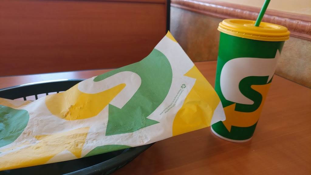 Subway | restaurant | 50 N Charles Richard Beall Blvd, DeBary, FL 32713, USA | 3866684901 OR +1 386-668-4901