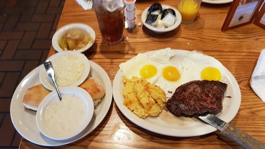 Cracker Barrel Old Country Store | restaurant | 708 US-319, Tifton, GA 31794, USA | 2293864412 OR +1 229-386-4412