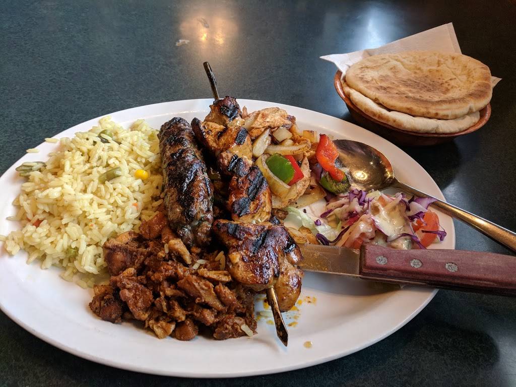 Montfort Mediterranean Grill | restaurant | 796 Brant St, Burlington, ON L7R 2J2, Canada | 9056321232 OR +1 905-632-1232