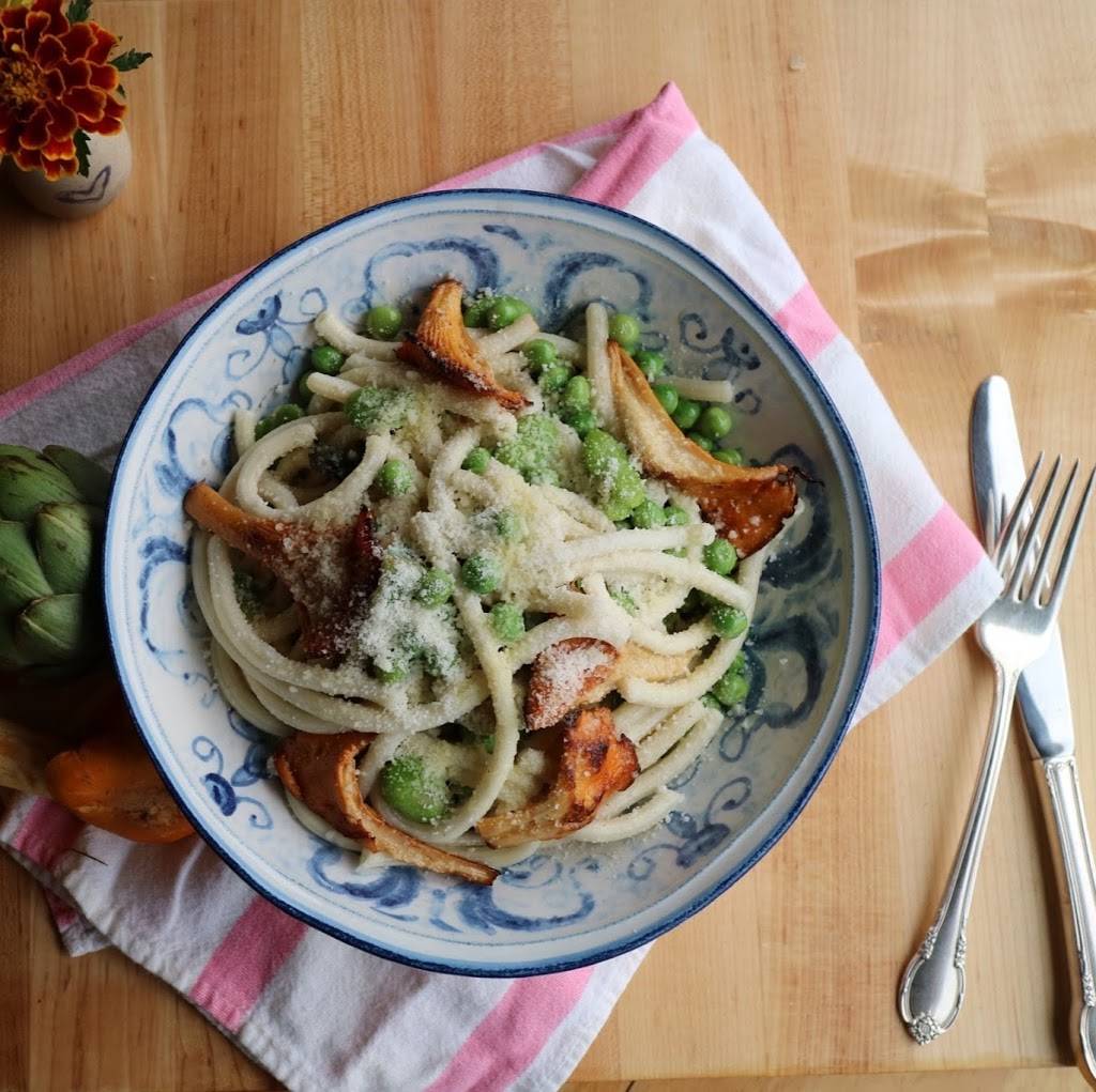 Fiorella | restaurant | 5 Rochester Public Market, Rochester, NY 14609, USA | 5854345705 OR +1 585-434-5705