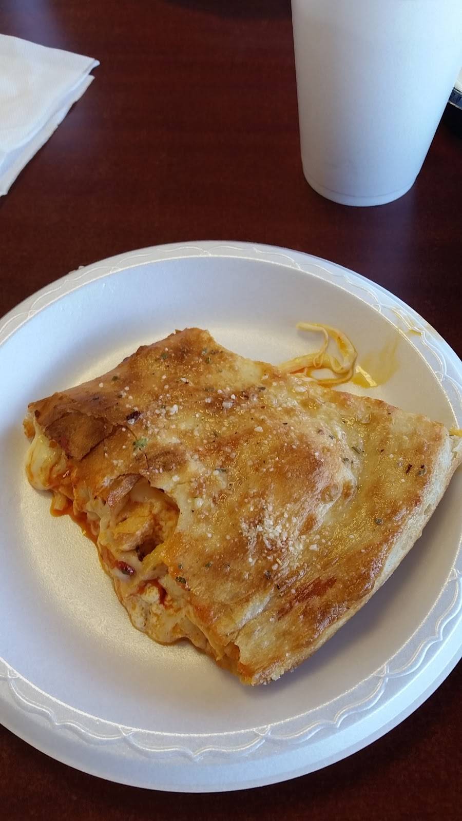 Canditos Pizzeria & Ice Cream | restaurant | 1025 Old Zelienople Rd, Ellwood City, PA 16117, USA | 7247521835 OR +1 724-752-1835