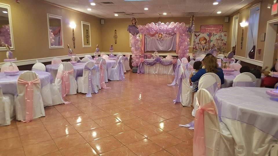 Ricoy Pizzeria And Restaurant | restaurant | 152 8th St, Passaic, NJ 07055, USA | 9739283418 OR +1 973-928-3418