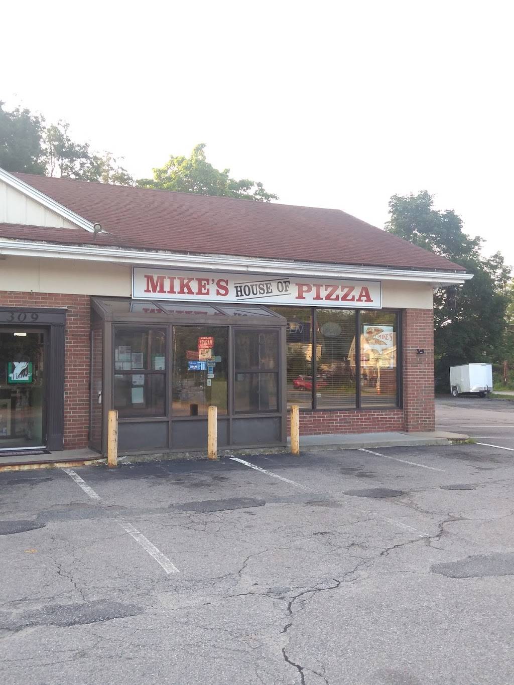 Mikes House of Pizza | restaurant | 309 Main St, Hanson, MA 02341, USA | 7812933591 OR +1 781-293-3591