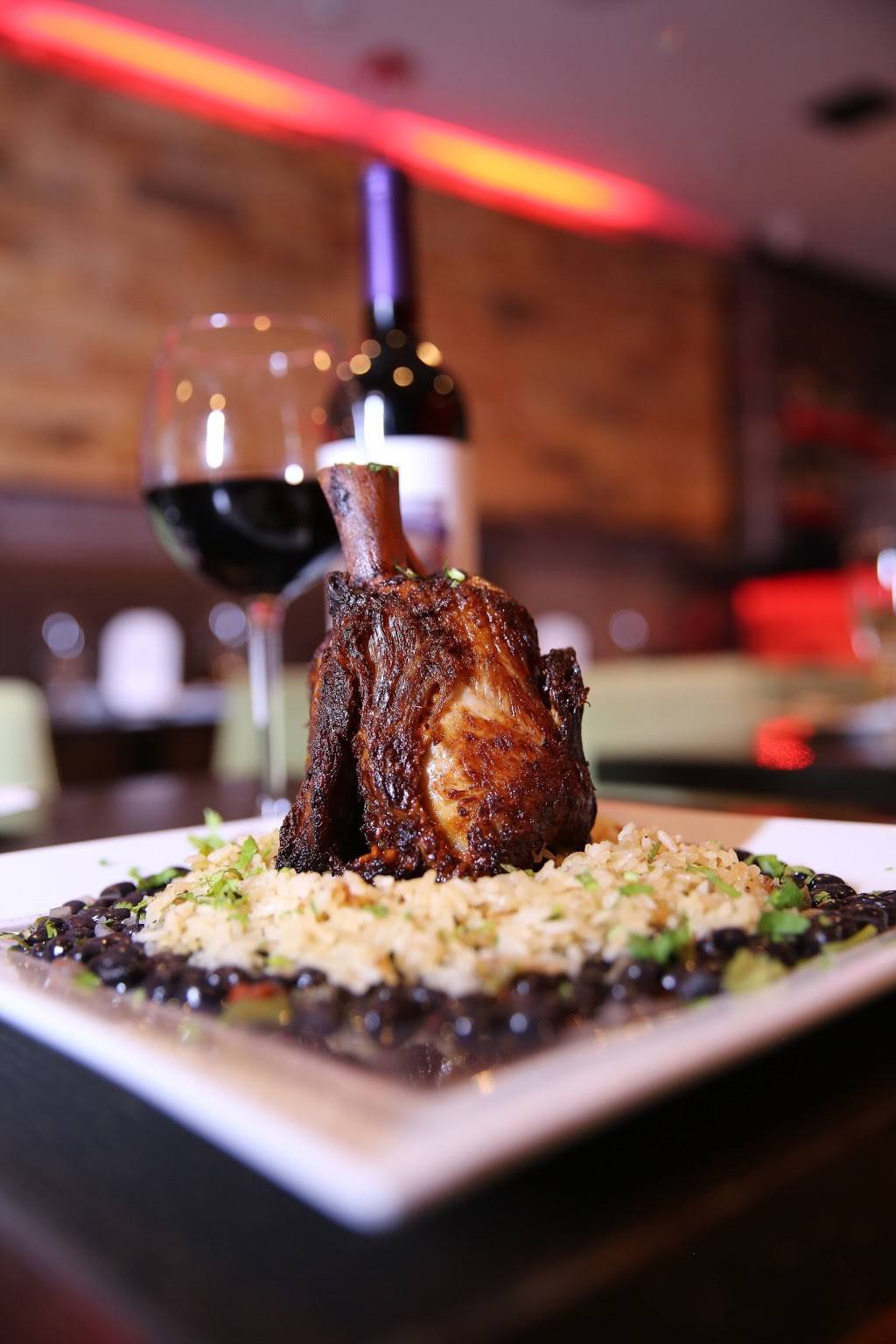 Social 59 Eatery & Lounge | restaurant | 512 59th St, West New York, NJ 07093, USA | 2017515999 OR +1 201-751-5999