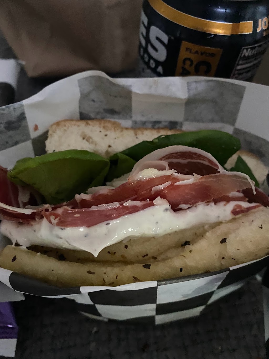 Cold Shoulder Gourmet | restaurant | 1684 Old Towne Rd, Charleston, SC 29407, USA | 8436424680 OR +1 843-642-4680