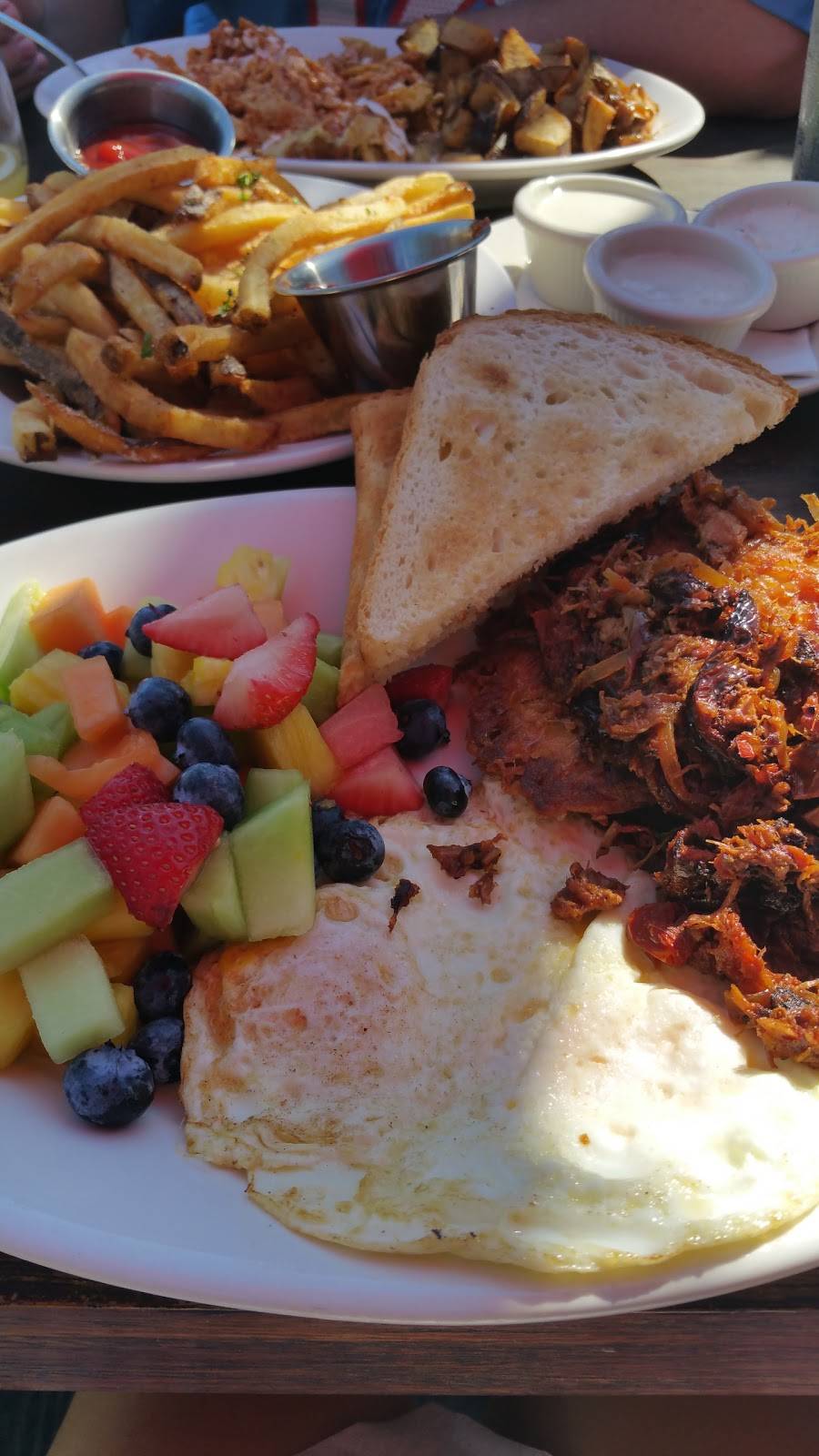 Barcadia | restaurant | 1917 N Henderson Ave, Dallas, TX 75206, USA | 2148217300 OR +1 214-821-7300