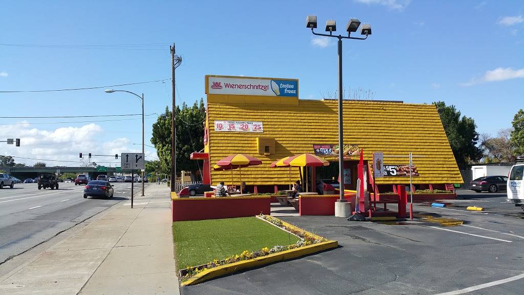 Wienerschnitzel | restaurant | 1330 Camden Ave, Campbell, CA 95008, USA | 4085597721 OR +1 408-559-7721