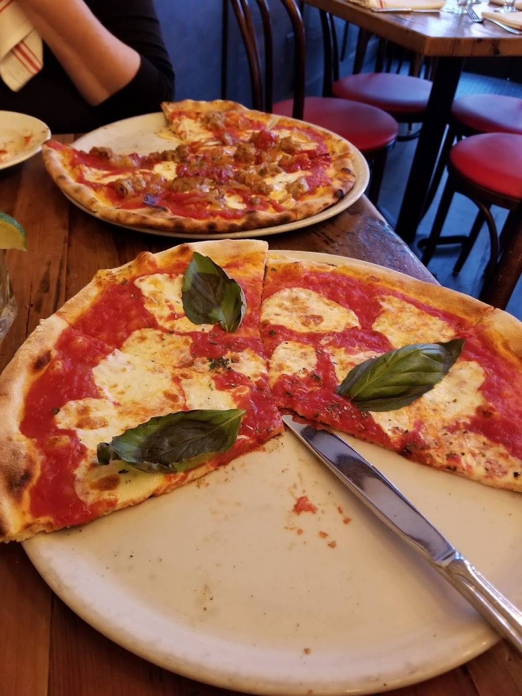 Da Ciro | restaurant | 458 Myrtle Ave, Brooklyn, NY 11205, USA | 9292959542 OR +1 929-295-9542