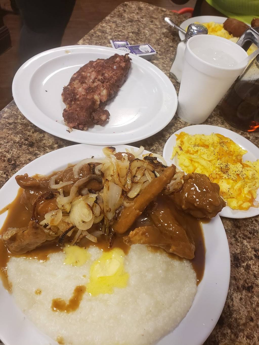 Arlines Restaurant & Seafood | restaurant | 2770 NW 167th St, Miami Gardens, FL 33054, USA | 3054748990 OR +1 305-474-8990