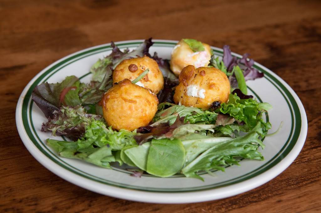 Nine Irish Brothers | restaurant | 575 Massachusetts Ave, Indianapolis, IN 46204, USA | 3179640990 OR +1 317-964-0990