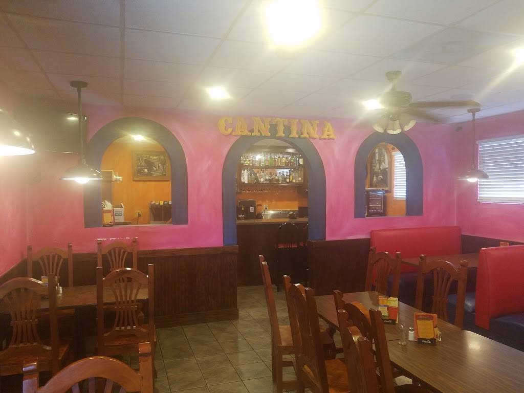 Mi Finca Mexican Restaurant | restaurant | 1101 Lisbon St, Clinton, NC 28328, USA | 9102990628 OR +1 910-299-0628