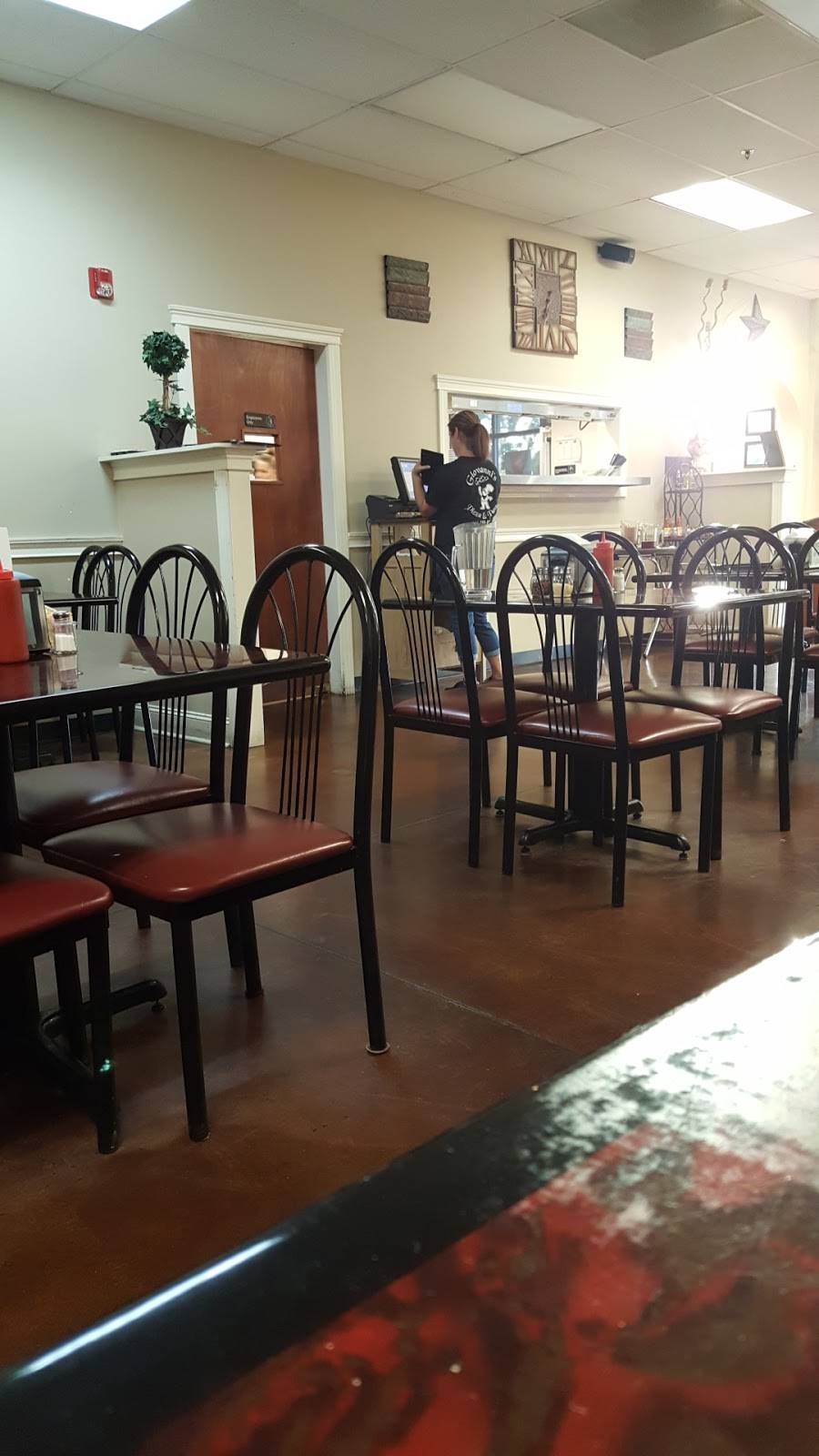 Giovannis Pizza & Pasta | restaurant | 559 Winecoff School Rd, Concord, NC 28027, USA | 7047888808 OR +1 704-788-8808