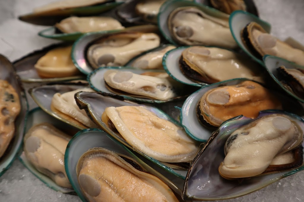 Hmong House | restaurant | 2112 11th Ave, North St Paul, MN 55109, USA | 6517972448 OR +1 651-797-2448