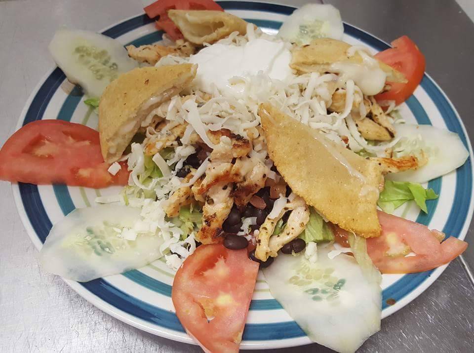 Amigos Mexican Grill | restaurant | 700 E King St, King, NC 27021, USA | 3369832020 OR +1 336-983-2020