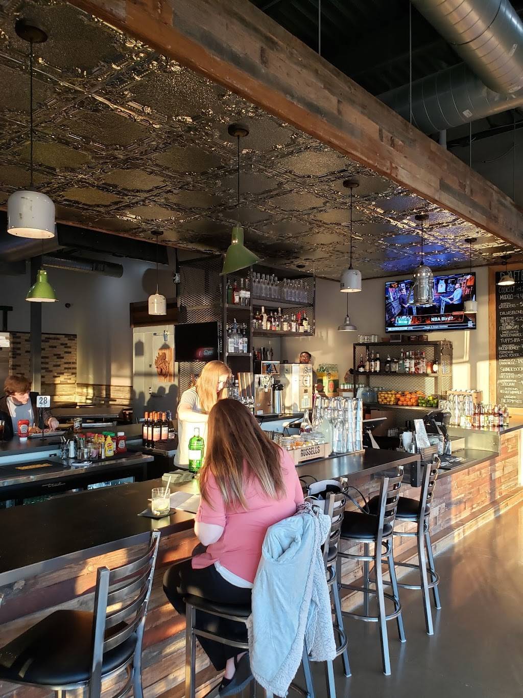 The Grind Burger Bar & Tap Room | restaurant | 7500 W Stacy Rd #150, McKinney, TX 75070, USA | 4696317330 OR +1 469-631-7330