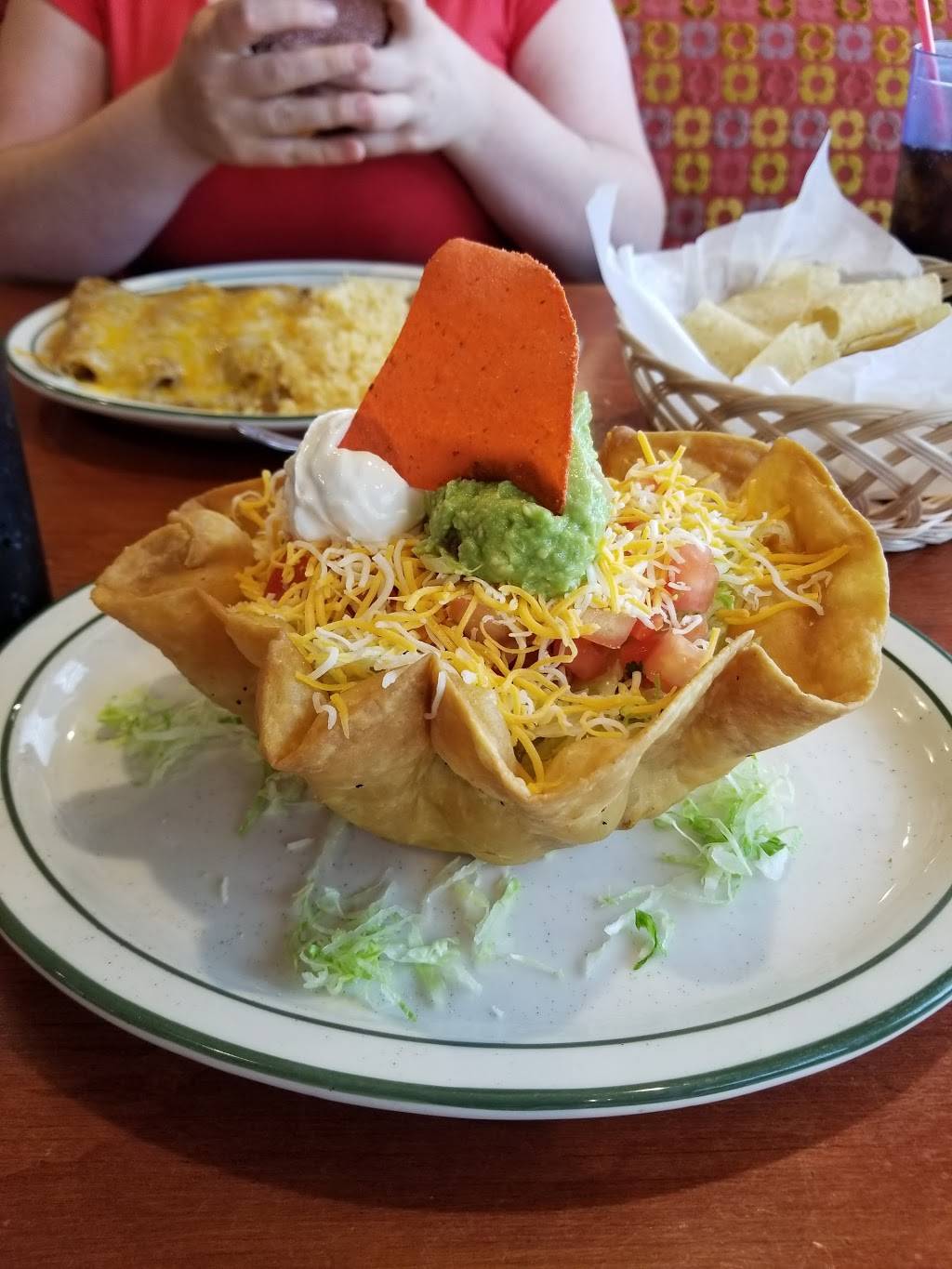 El Chinampa Mexican Restaurant | restaurant | 17009 East Fwy, Channelview, TX 77530, USA | 2818649751 OR +1 281-864-9751