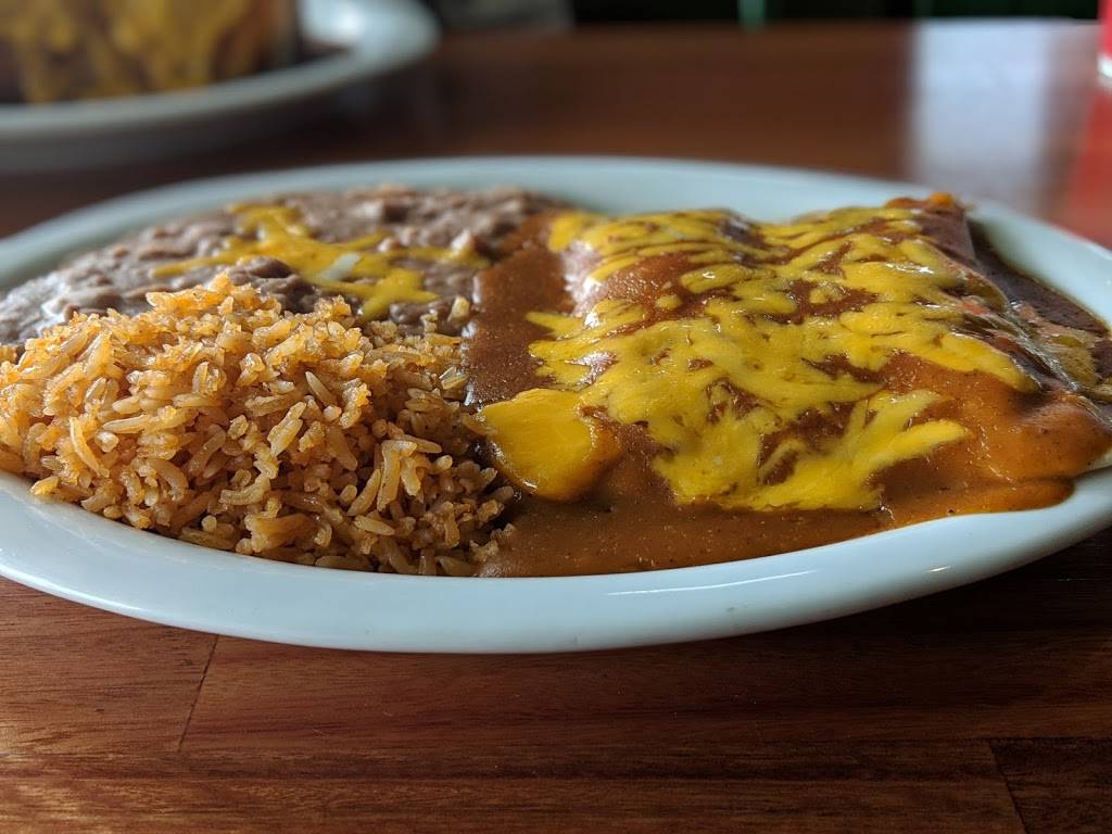 Bobbis Mexican Grill and BBQ | restaurant | 302 N Lantana St, Camarillo, CA 93010, USA | 8054840103 OR +1 805-484-0103