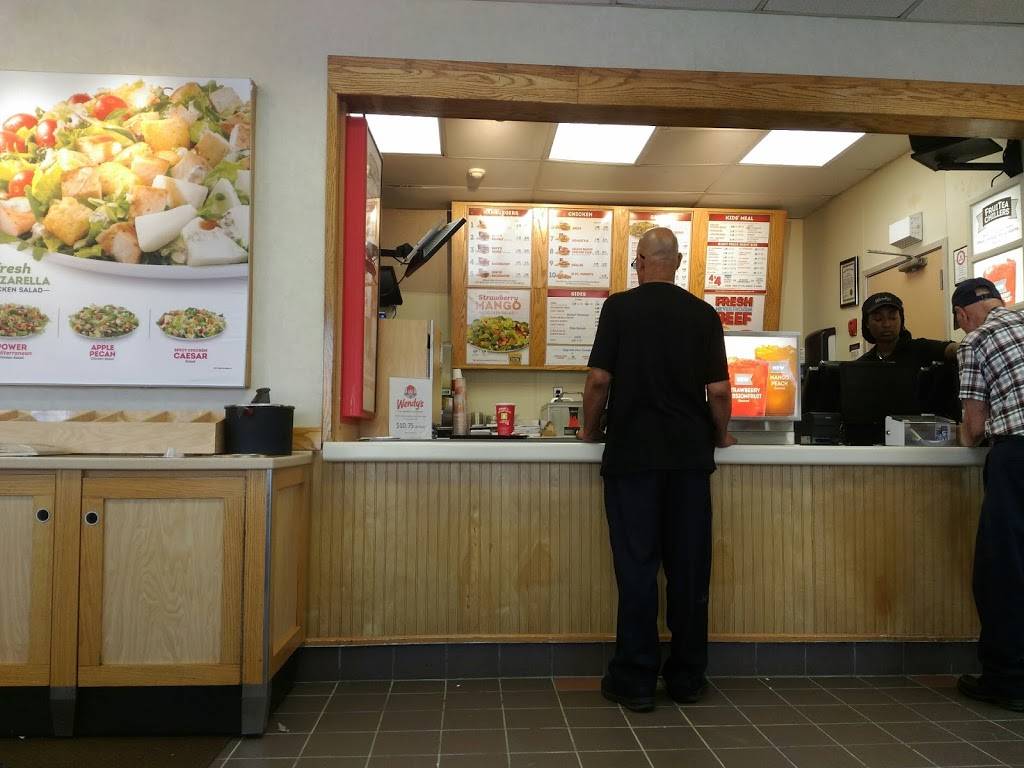 Wendys | restaurant | 80 Ocean Ave, East Rockaway, NY 11518, USA | 5168872317 OR +1 516-887-2317