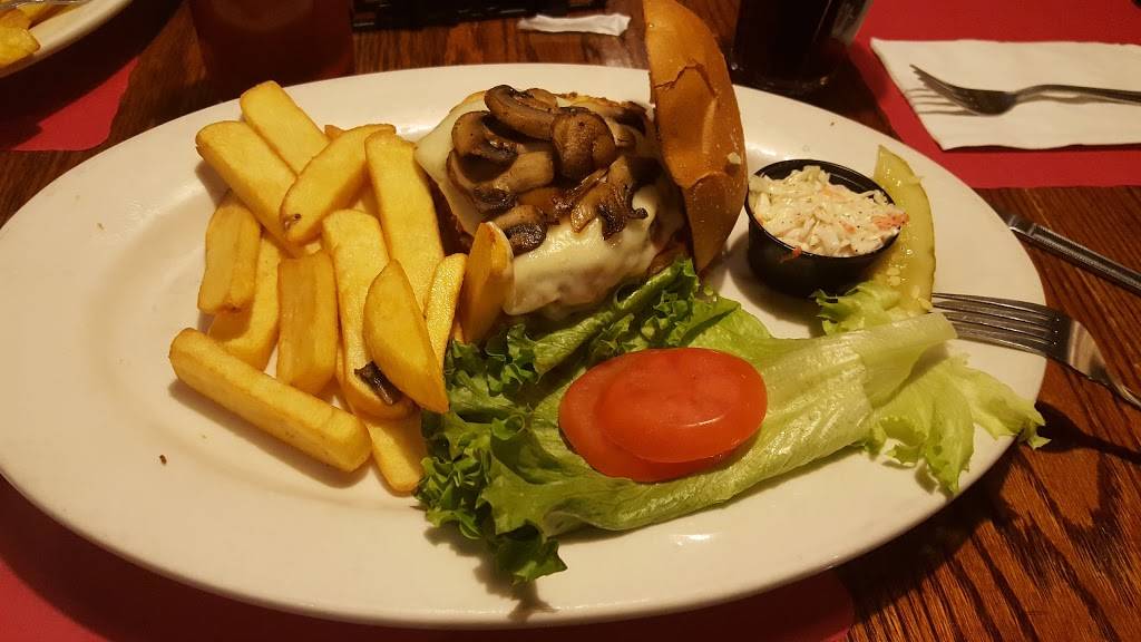 Maggies Town Tavern | meal takeaway | 10 Van Ness Ave, Little Falls, NJ 07424, USA | 9732567708 OR +1 973-256-7708