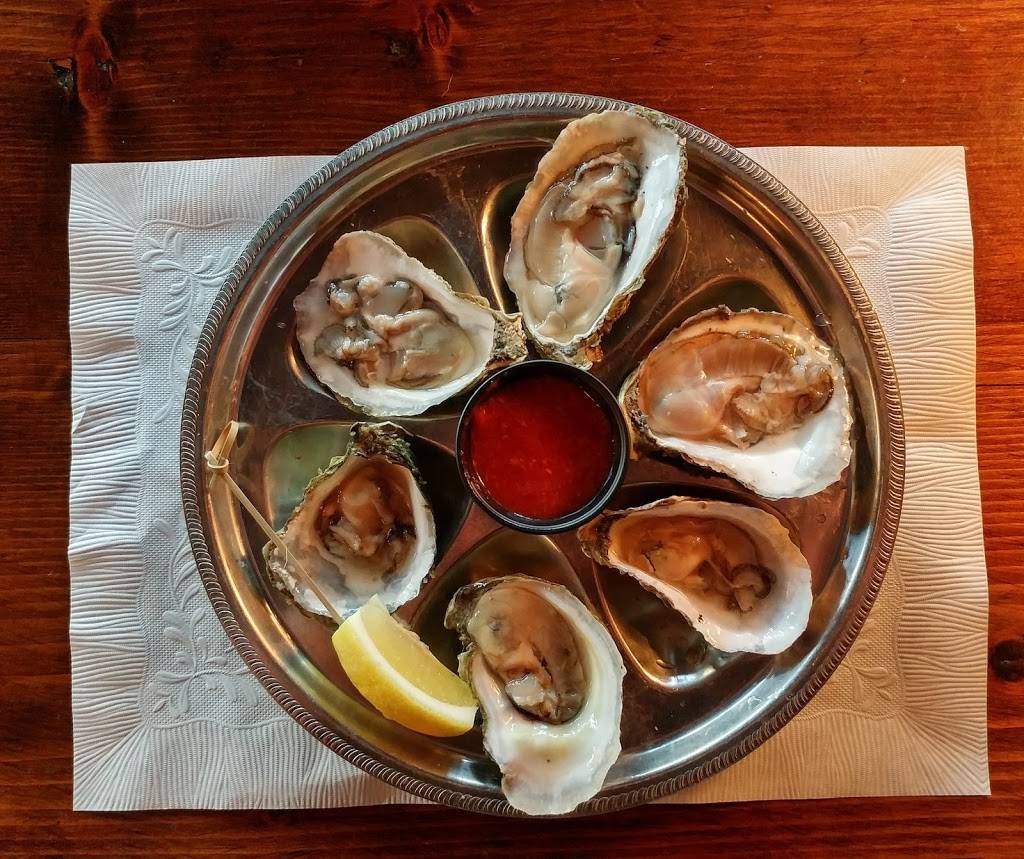 Vorellis Restaurant | restaurant | 226 Commercial St, Provincetown, MA 02657, USA | 5084872778 OR +1 508-487-2778