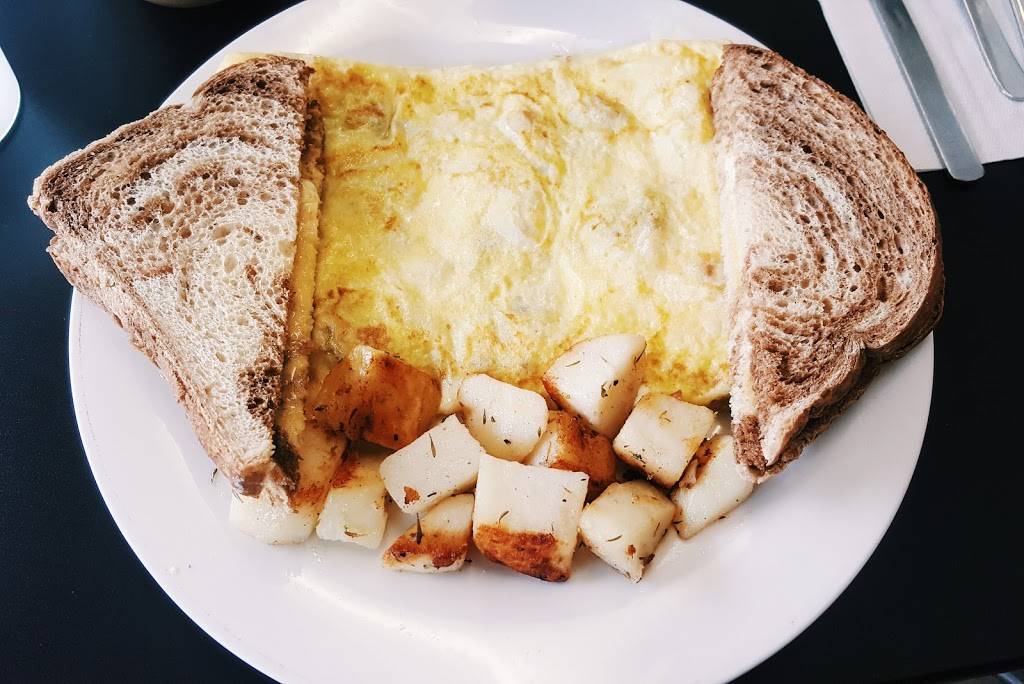 Salt & Pepper | restaurant | 268 Lincoln St, Worcester, MA 01605, USA | 5087551113 OR +1 508-755-1113