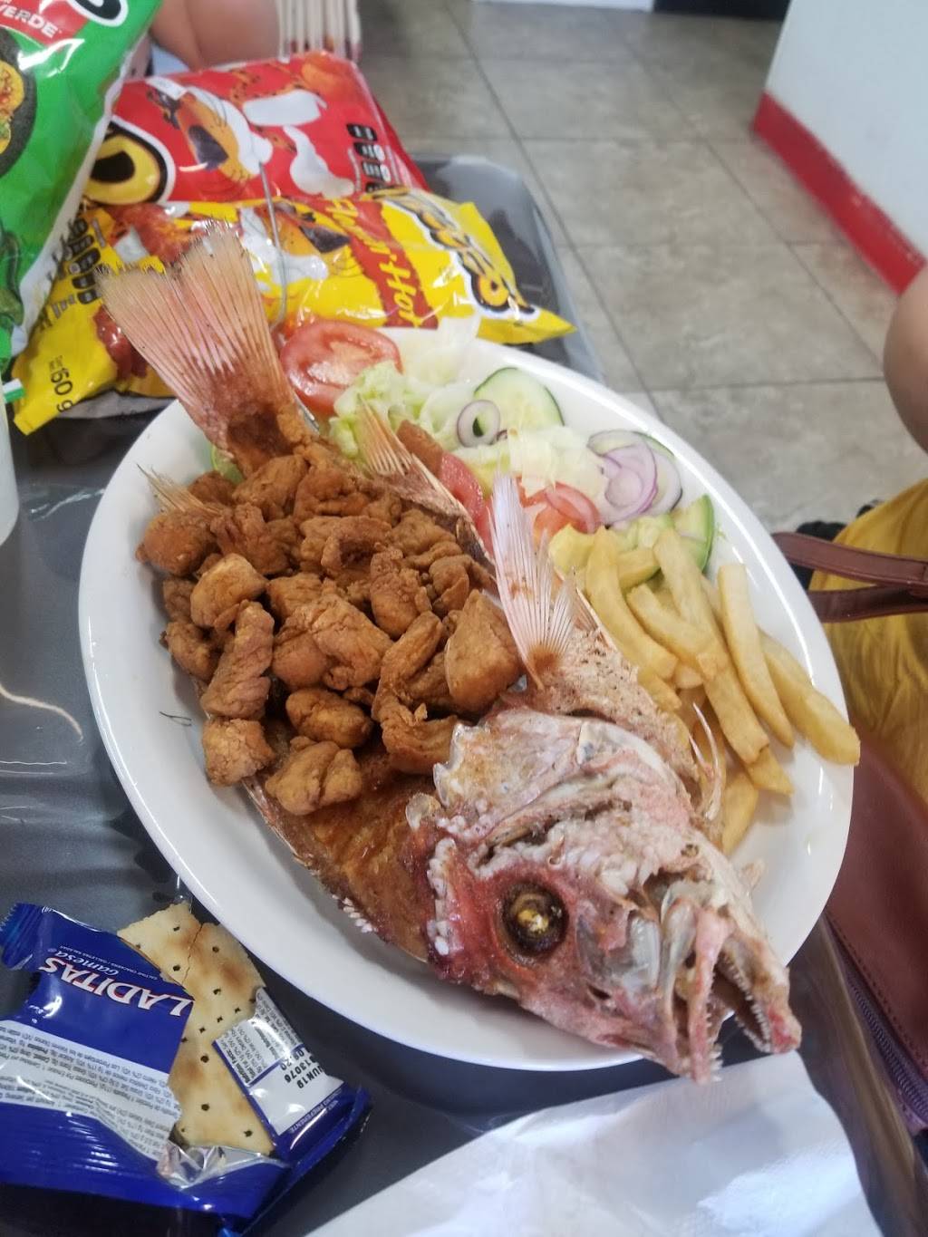 Pescaderia Mi Lindo Guaymas | restaurant | 3037 W Van Buren St, Phoenix, AZ 85009, USA | 6022780296 OR +1 602-278-0296