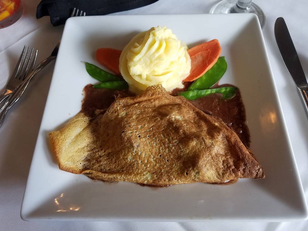 Chez Vincent | restaurant | 533 W New England Ave, Winter Park, FL 32789, USA | 4075992929 OR +1 407-599-2929