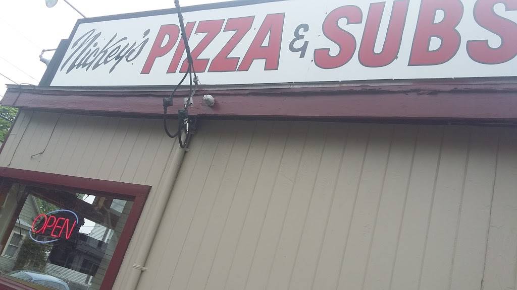 Nickeys Pizza | restaurant | 64 Lynnfield St, Lynn, MA 01904, USA | 7815959306 OR +1 781-595-9306