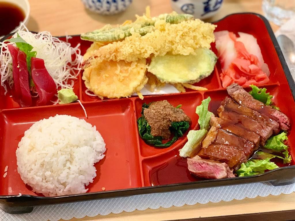 Midori Japanese Restaurant | restaurant | 3310 W Bryn Mawr Ave, Chicago, IL 60659, USA | 7732679733 OR +1 773-267-9733