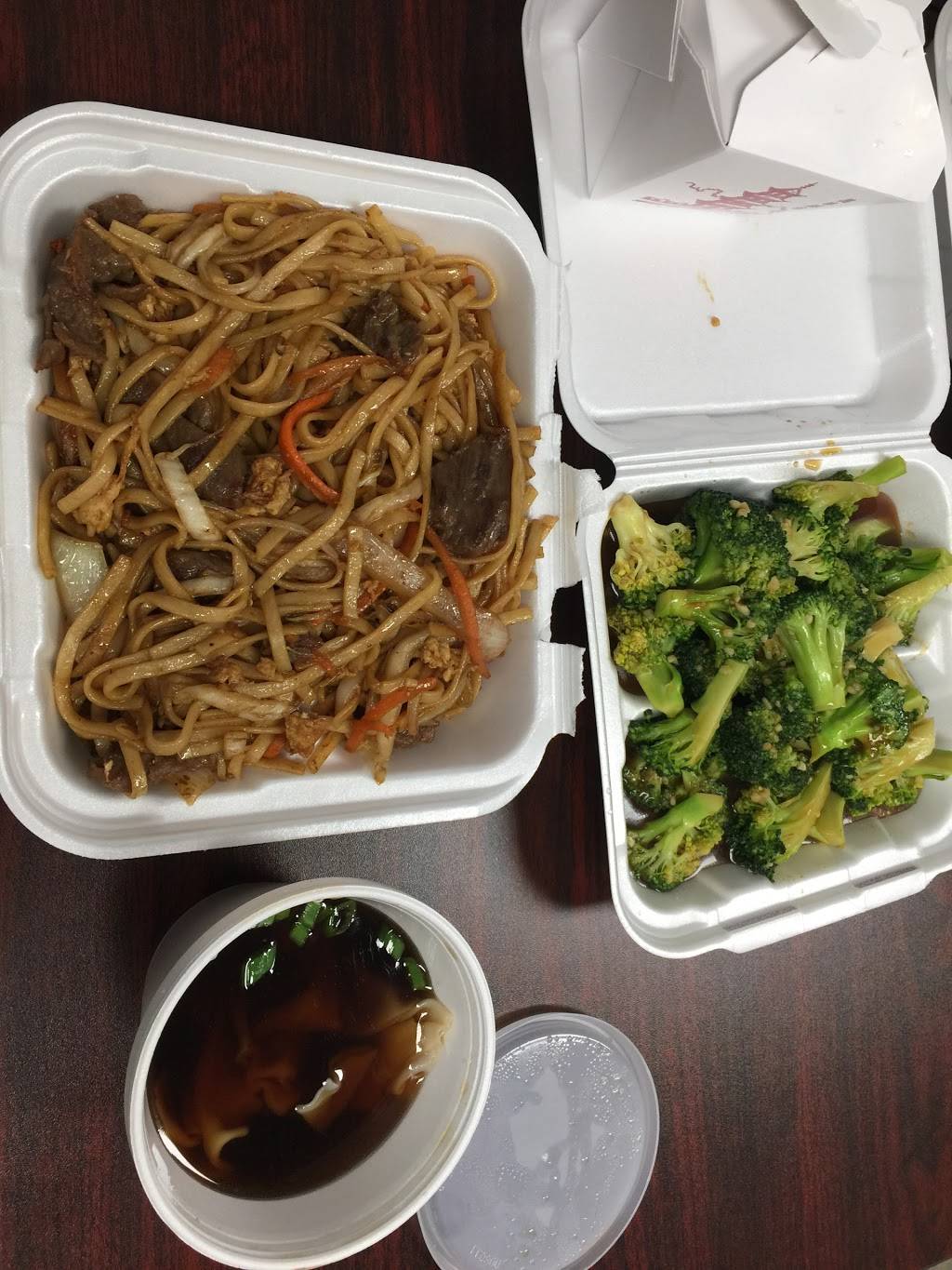 GREAT WALL chinese restaurant | restaurant | 1101 Granbury St, Cleburne, TX 76033, USA | 6823171123 OR +1 682-317-1123