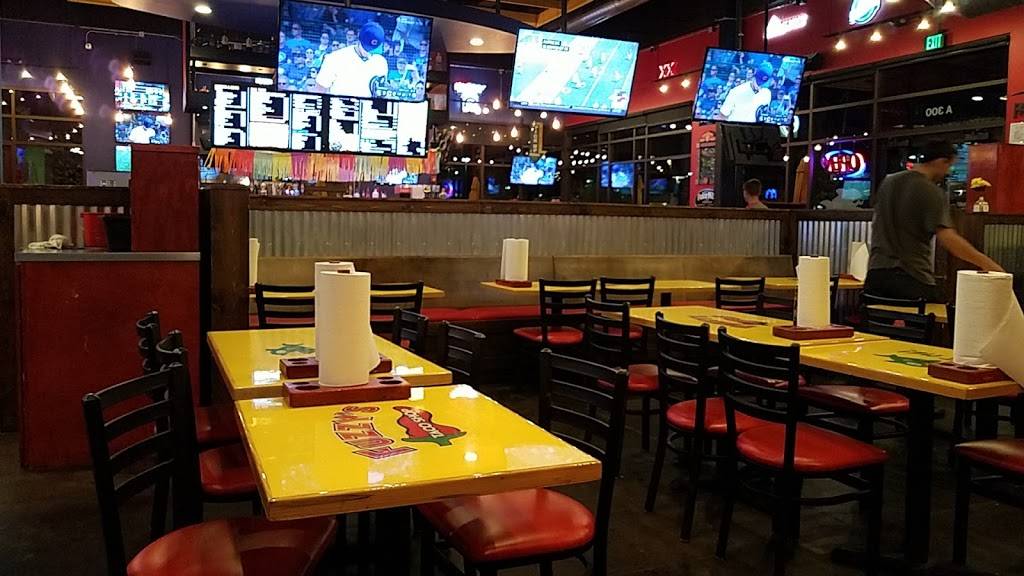 Fuzzys Taco Shop | restaurant | 1230 S Hover St suite a-300, Longmont, CO 80501, USA | 3038484215 OR +1 303-848-4215