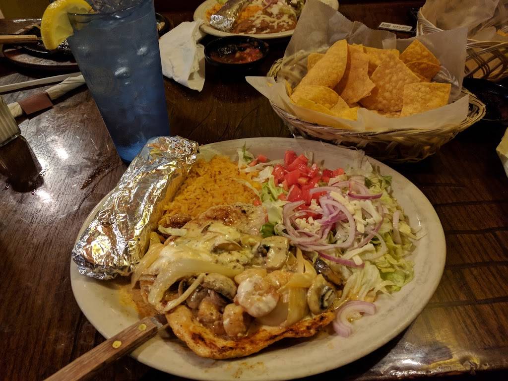Los Parrilleros | restaurant | 939 Brookway Blvd, Brookhaven, MS 39601, USA | 6019902151 OR +1 601-990-2151