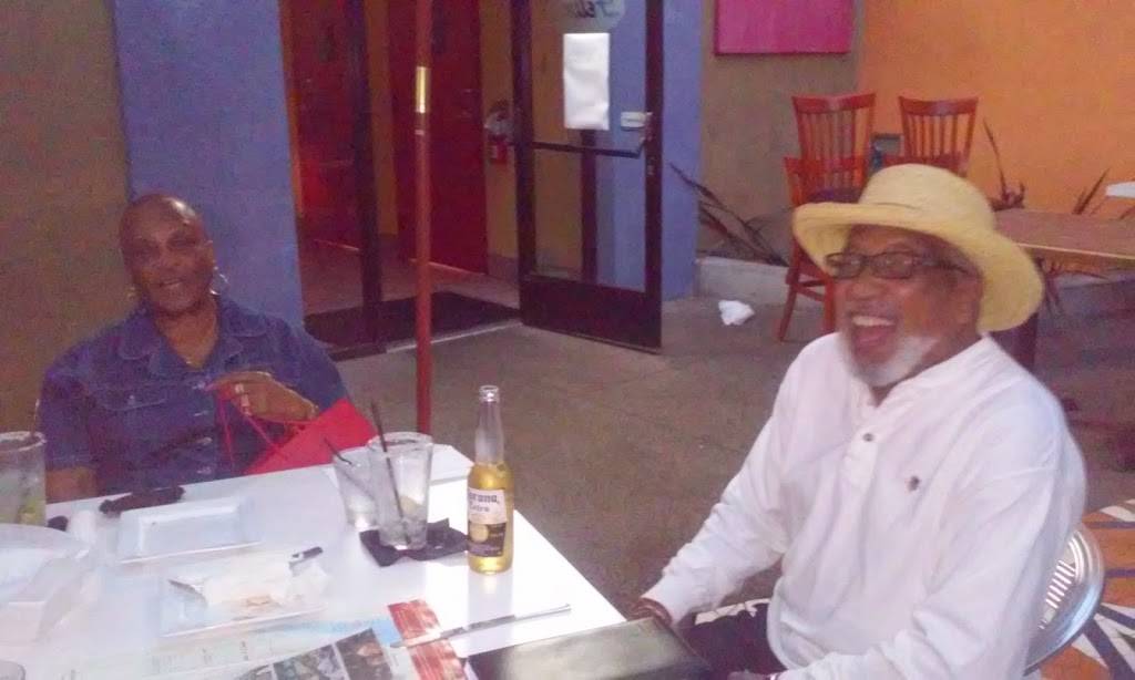 Felixs BBQ With Soul | restaurant | 342 Euclid Ave, San Diego, CA 92102, USA | 6195469120 OR +1 619-546-9120