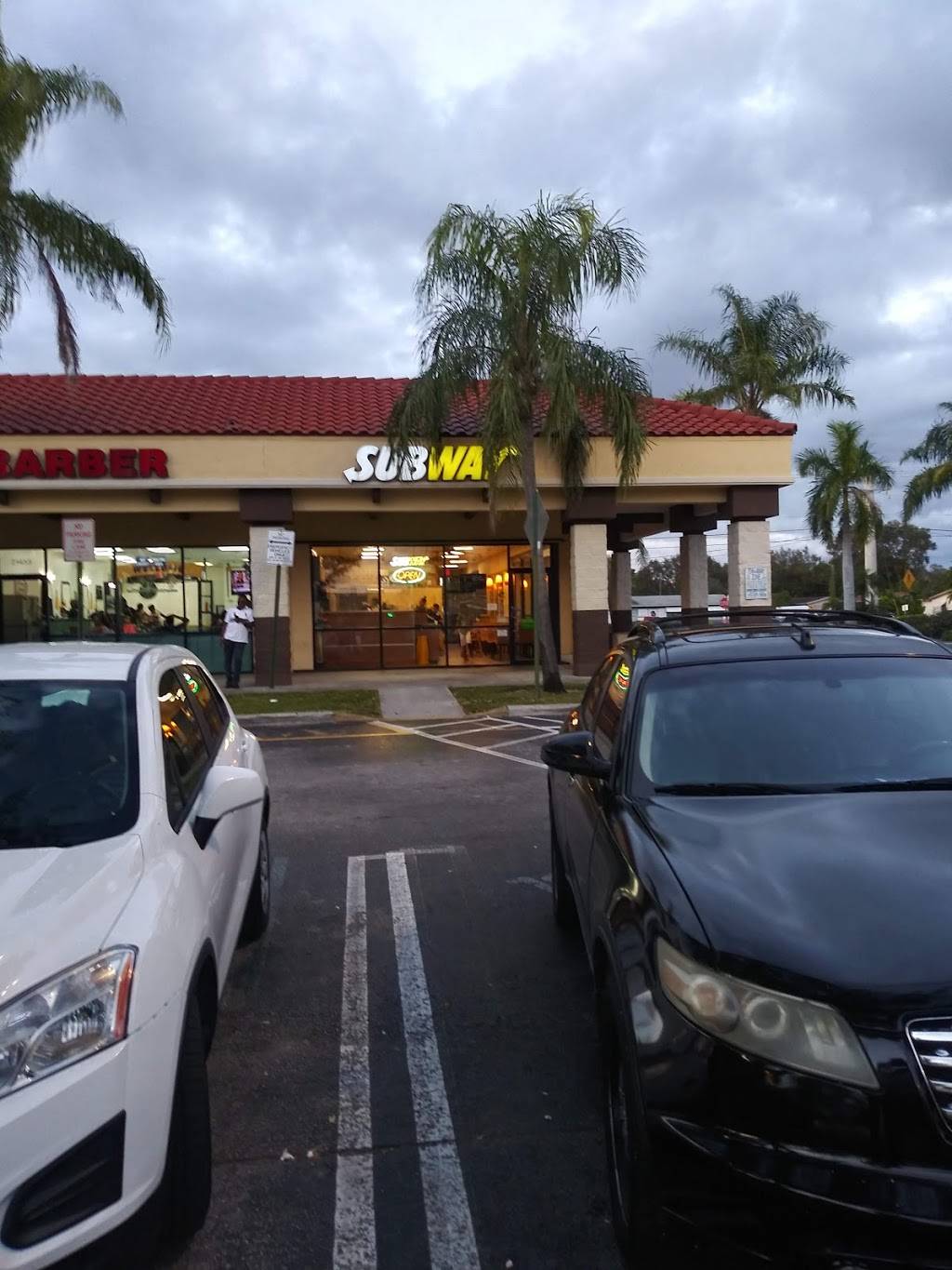 Subway | meal takeaway | 21453 NW 2nd Ave Unit D1, Miami Gardens, FL 33169, USA | 3056523111 OR +1 305-652-3111
