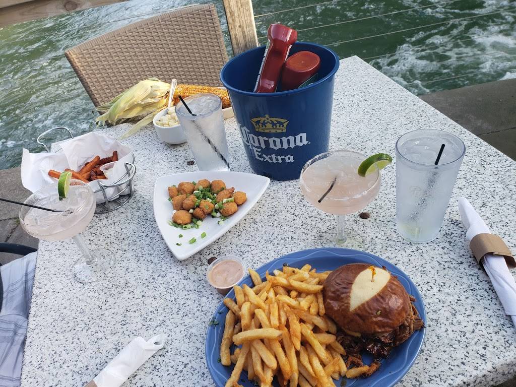 The Original Margaritaville | restaurant | 212 Fremont Ave, Sandusky, OH 44870, USA | 4196278903 OR +1 419-627-8903