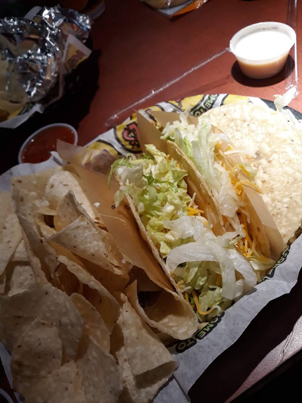 Moes Southwest Grill | restaurant | 1744 Battleground Ave, Greensboro, NC 27408, USA | 3362738102 OR +1 336-273-8102