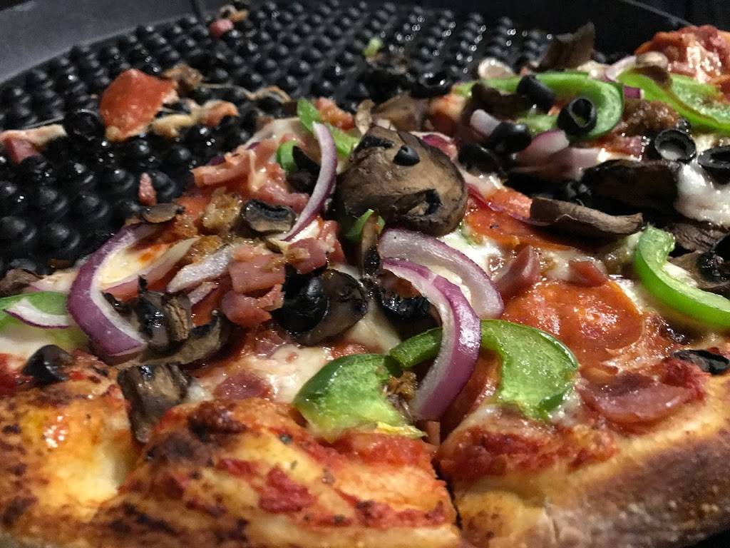 Big Daddys Pizzeria | restaurant | 1820 Parkway, Sevierville, TN 37862, USA | 8659081123 OR +1 865-908-1123