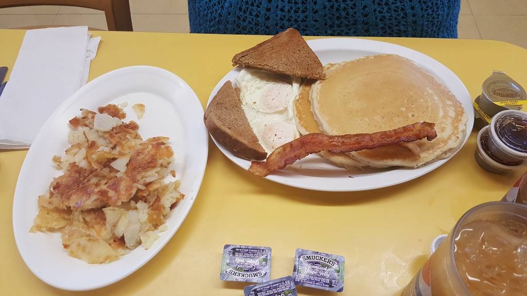 Kirks Restaurant | restaurant | 8430 Ravenna Ave SE, Waynesburg, OH 44688, USA | 3308662259 OR +1 330-866-2259