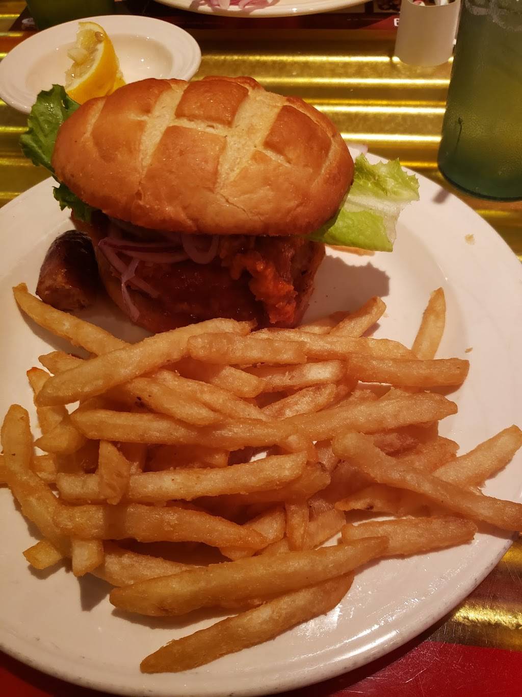 Victorys Cafe | cafe | 2121 E Craig Rd, North Las Vegas, NV 89030, USA | 7025075700 OR +1 702-507-5700