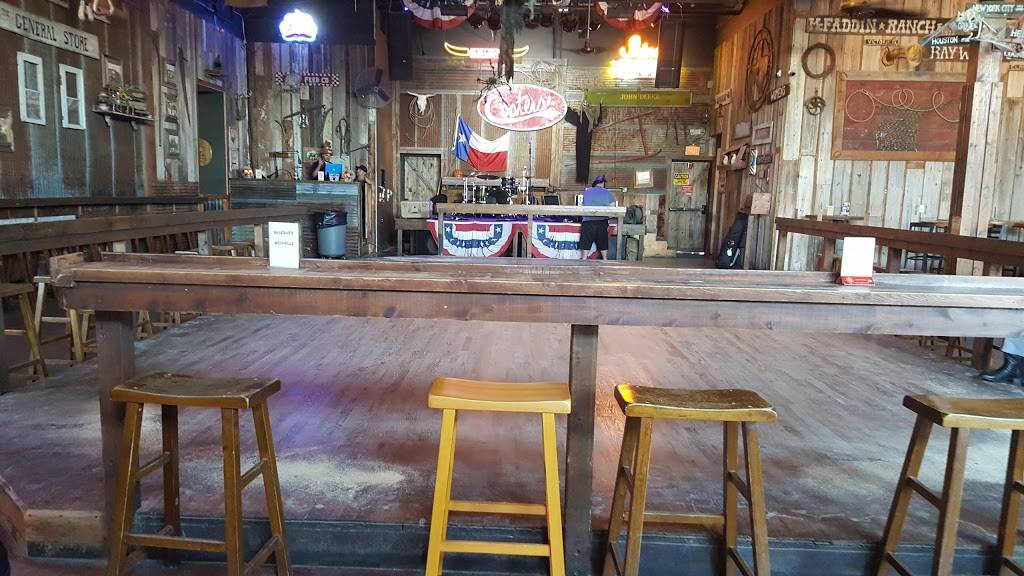 Cooter Browns Saloon | restaurant | 11881 Bandera Rd, Helotes, TX 78023, USA | 2104305375 OR +1 210-430-5375