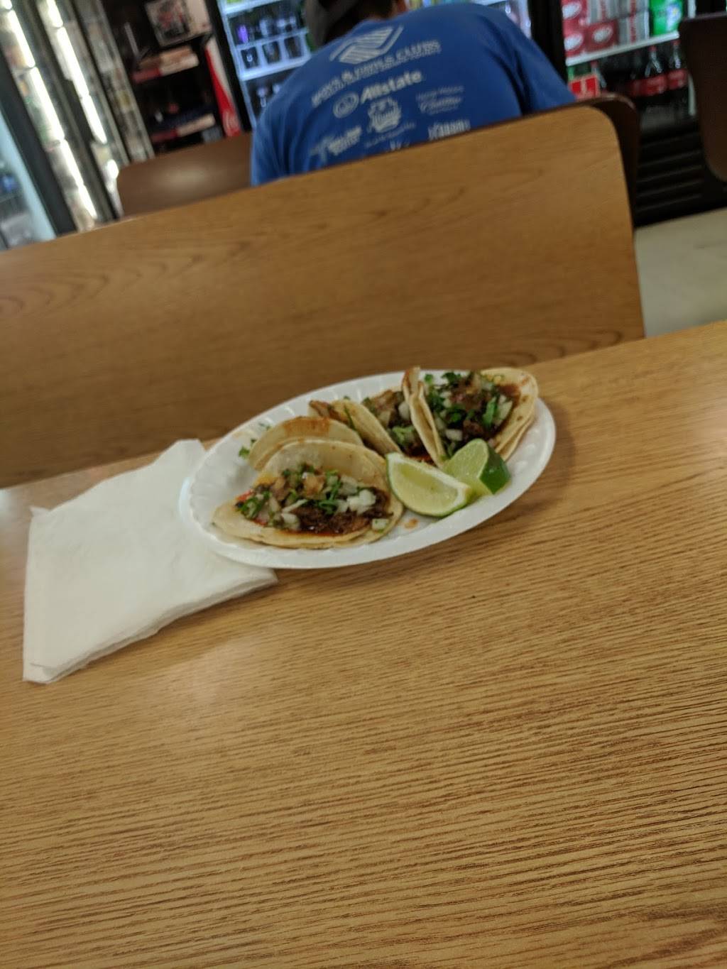 La Tapatia Markets & Deli | restaurant | 1909 Beach St, Oceano, CA 93445, USA | 8054813857 OR +1 805-481-3857