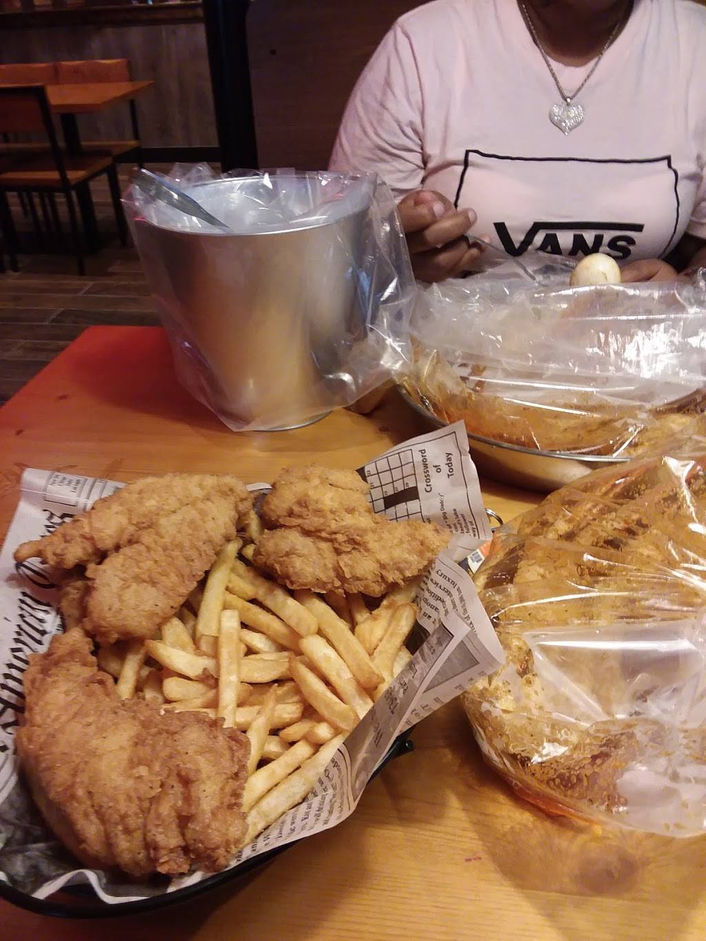 The Juicy Seafood | restaurant | 7724 Ludington Ln, Birmingham, AL 35210, USA | 2057775289 OR +1 205-777-5289