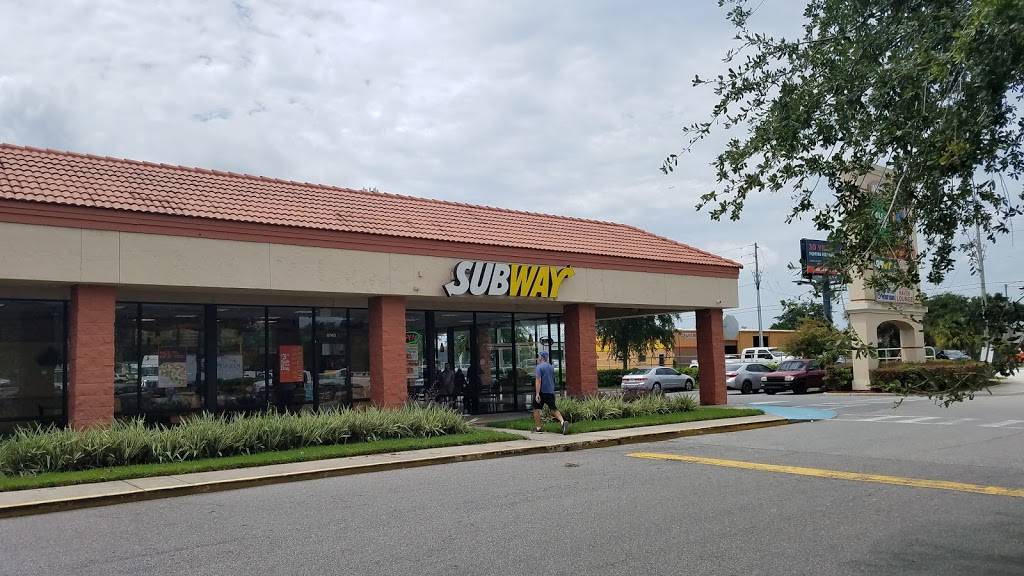 Subway | restaurant | 6736-6740 Aloma Ave, Winter Park, FL 32792, USA | 4076799011 OR +1 407-679-9011