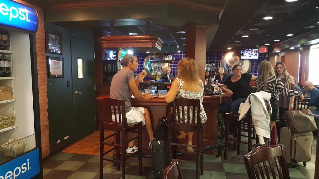 Budweiser Brew House | restaurant | Terminal G - Central Terminal, Miami International Airport (MIA), 2100 NW 42nd Ave Gate G10, Miami, FL 33126, USA | 3058694828 OR +1 305-869-4828